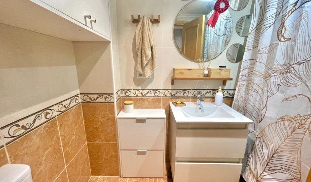 Brukt - Apartment -
Almoradí - Inland
