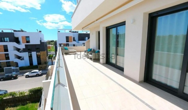Brukt - Toppleilighet -
Orihuela Costa - Los Almendros-la Florida