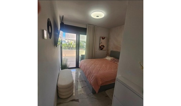 Brukt - Toppleilighet -
Orihuela Costa - Los Almendros-la Florida
