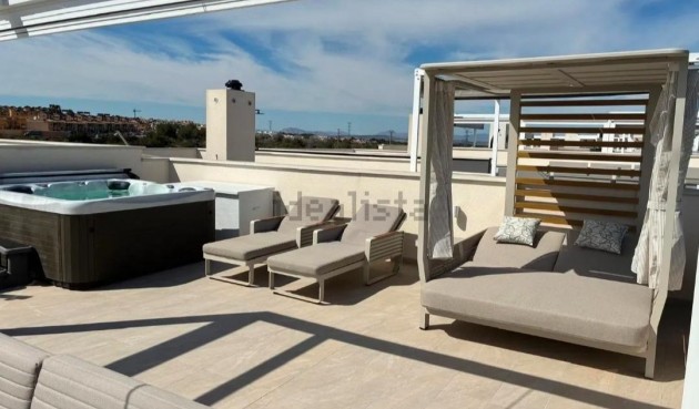 Brukt - Toppleilighet -
Orihuela Costa - Los Almendros-la Florida