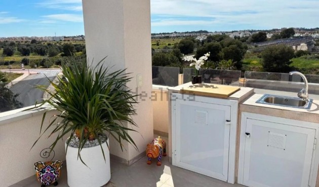 Brukt - Toppleilighet -
Orihuela Costa - Los Almendros-la Florida