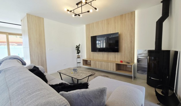 Brukt - Villa -
Orihuela Costa - Cabo Roig
