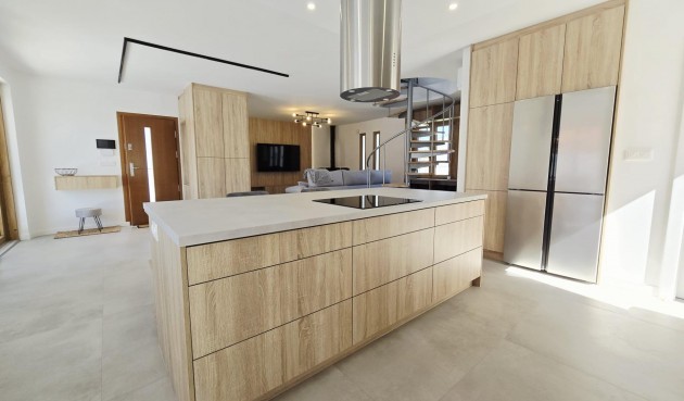 Brukt - Villa -
Orihuela Costa - Cabo Roig