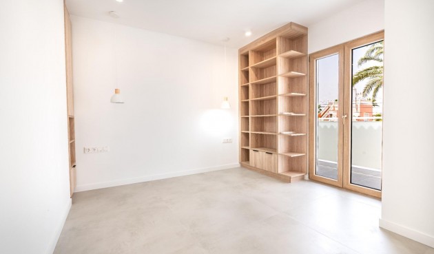 Brukt - Villa -
Orihuela Costa - Cabo Roig