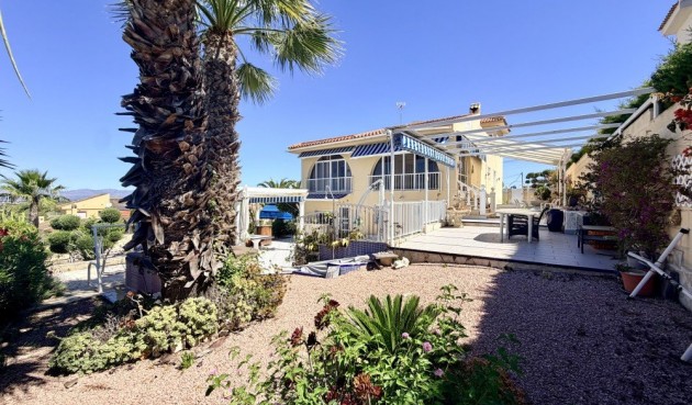 Brukt - Villa -
Ciudad Quesada - Costa Blanca