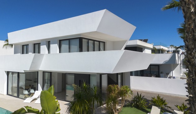 Brukt - Villa -
Ciudad Quesada - Costa Blanca
