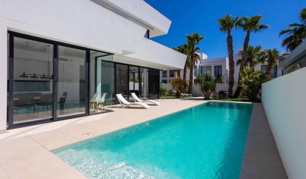 Brukt - Villa -
Ciudad Quesada - Costa Blanca