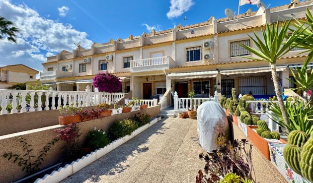 Brukt - Town House -
Orihuela Costa - Las Filipinas