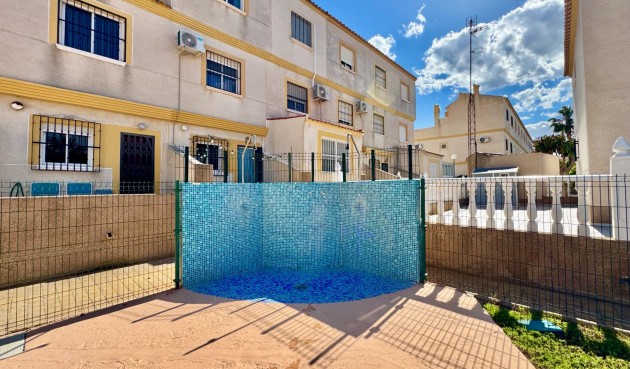 Brukt - Town House -
Orihuela Costa - Las Filipinas