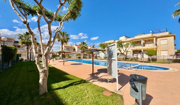 Brukt - Town House -
Orihuela Costa - Las Filipinas