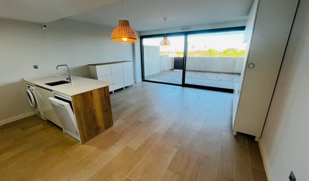 Brukt - Apartment -
Playa Honda - Costa Calida