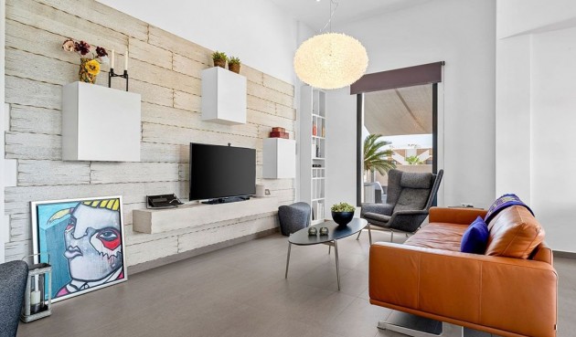 Brukt - Villa -
Ciudad Quesada - Costa Blanca