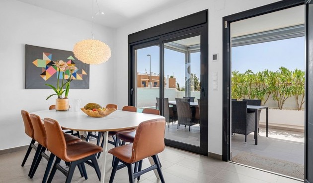 Brukt - Villa -
Ciudad Quesada - Costa Blanca