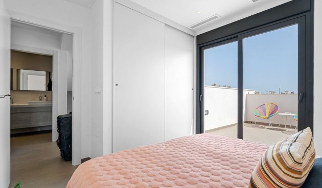 Brukt - Villa -
Ciudad Quesada - Costa Blanca