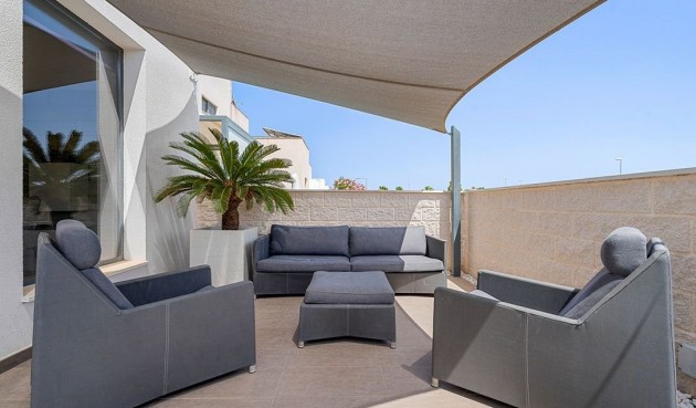 Brukt - Villa -
Ciudad Quesada - Costa Blanca
