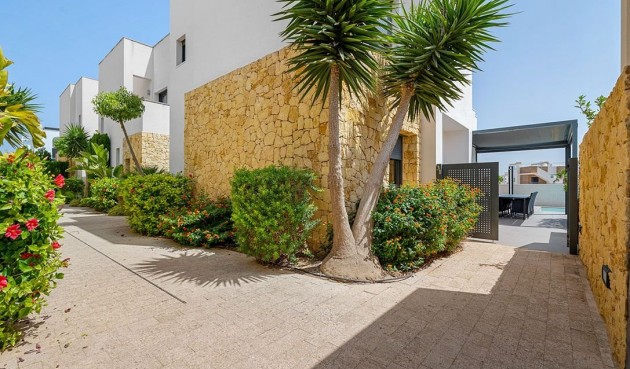 Brukt - Villa -
Ciudad Quesada - Costa Blanca