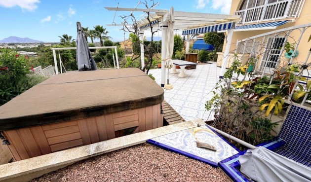 Brukt - Villa -
Ciudad Quesada - Costa Blanca