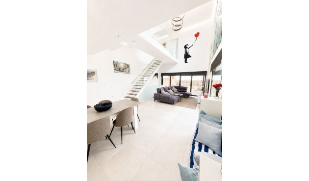 Brukt - Villa -
Benijofar - Costa Blanca