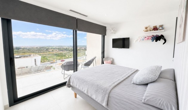 Brukt - Villa -
Benijofar - Costa Blanca