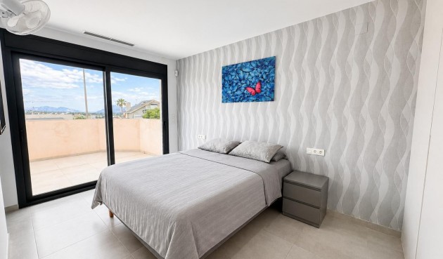 Brukt - Villa -
Benijofar - Costa Blanca