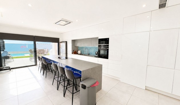 Brukt - Villa -
Benijofar - Costa Blanca