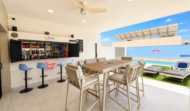 Brukt - Villa -
Benijofar - Costa Blanca