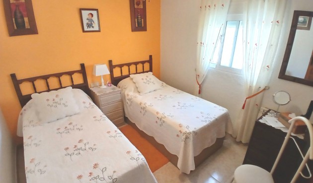 Brukt - Villa -
Villamartin - Costa Blanca
