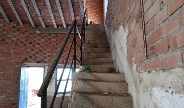 Reventa - Semi Detached -
Los Montesinos