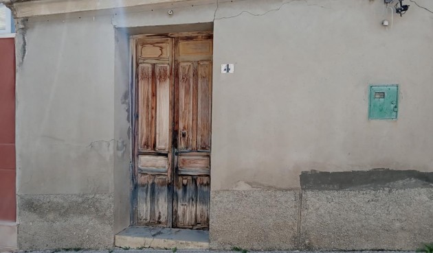 Reventa - Semi Detached -
HurchIllo - PUEBLO CENTRO