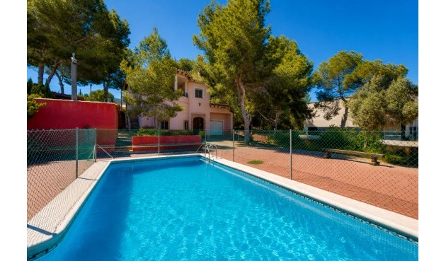 Brukt - Villa -
San Miguel de Salinas - Inland