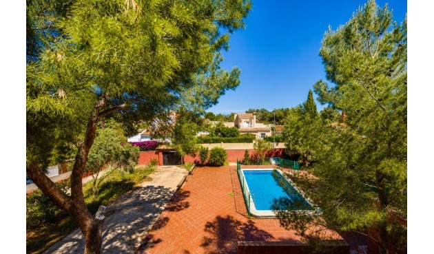 Brukt - Villa -
San Miguel de Salinas - Inland