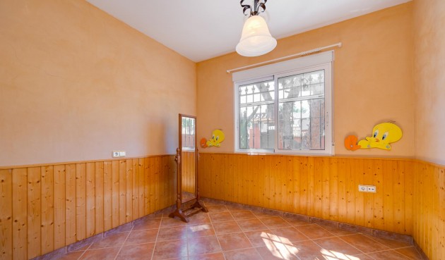 Brukt - Villa -
San Miguel de Salinas - Inland