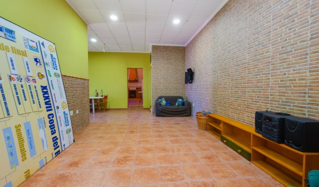 Brukt - Villa -
San Miguel de Salinas - Inland