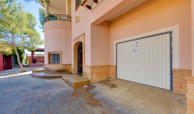 Brukt - Villa -
San Miguel de Salinas - Inland