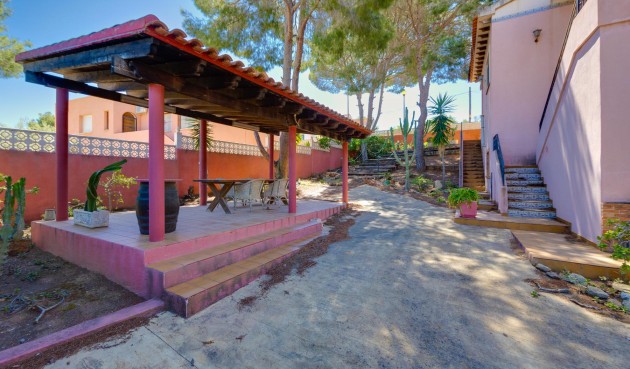 Brukt - Villa -
San Miguel de Salinas - Inland