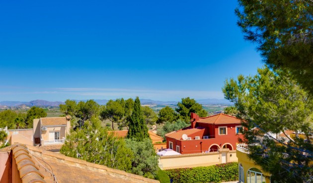 Brukt - Villa -
San Miguel de Salinas - Inland
