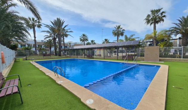 Brukt - Apartment -
Orihuela Costa - Costa Blanca