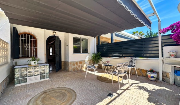 Reventa - Town House -
Orihuela Costa - Costa Blanca