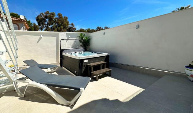 Reventa - Town House -
Orihuela Costa - Costa Blanca