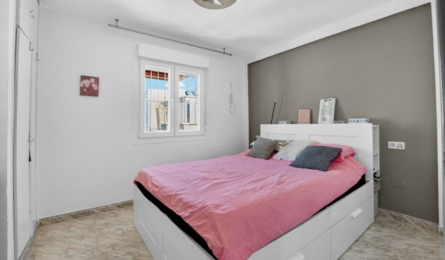 Reventa - Apartment Penthouse -
Torrevieja - Doña Ines