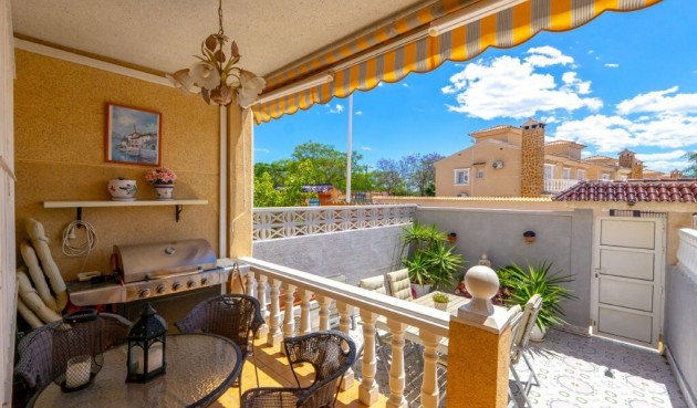 Brukt - Town House -
Torrevieja - aguas nuevas