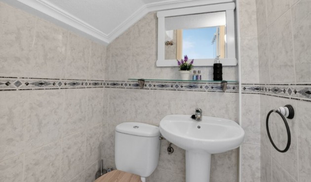 Brukt - Town House -
Torrevieja - aguas nuevas