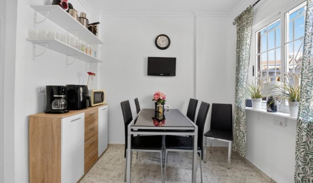 Brukt - Town House -
Torrevieja - aguas nuevas