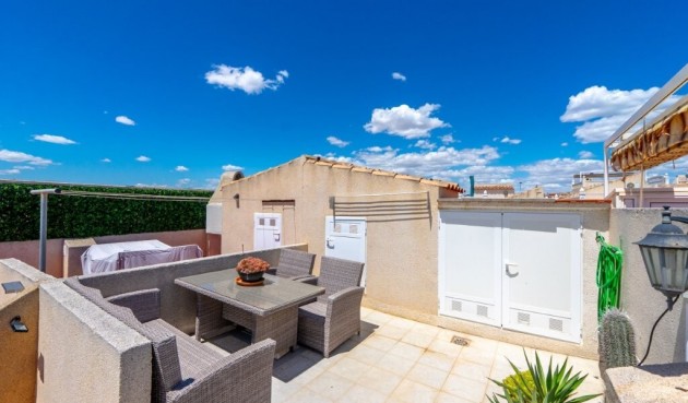 Brukt - Town House -
Torrevieja - aguas nuevas