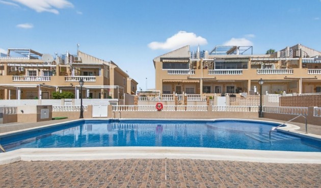 Brukt - Town House -
Torrevieja - aguas nuevas