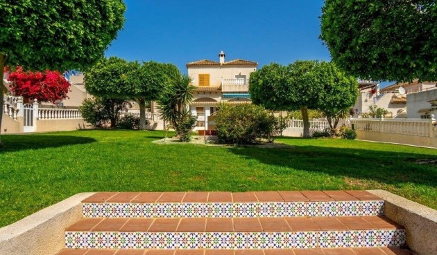 Brukt - Quad House -
Torrevieja - Los Altos