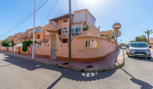 Reventa - Apartment -
Torrevieja - La Rosaleda