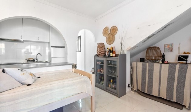 Reventa - Apartment -
Torrevieja - La Rosaleda