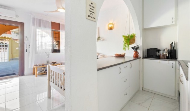 Reventa - Apartment -
Torrevieja - La Rosaleda