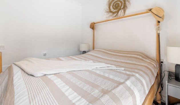 Reventa - Apartment -
Torrevieja - La Rosaleda